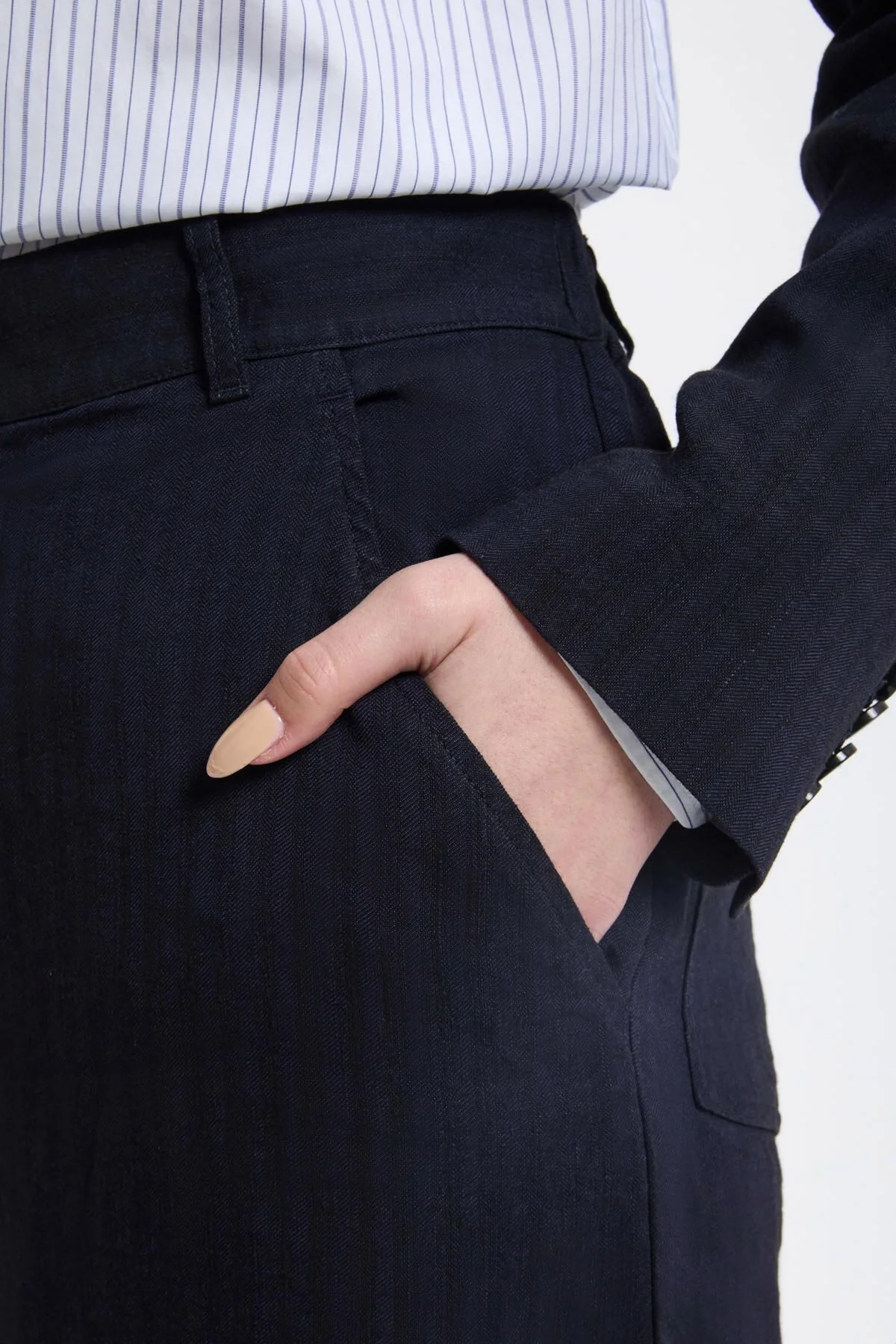 Thumb 4